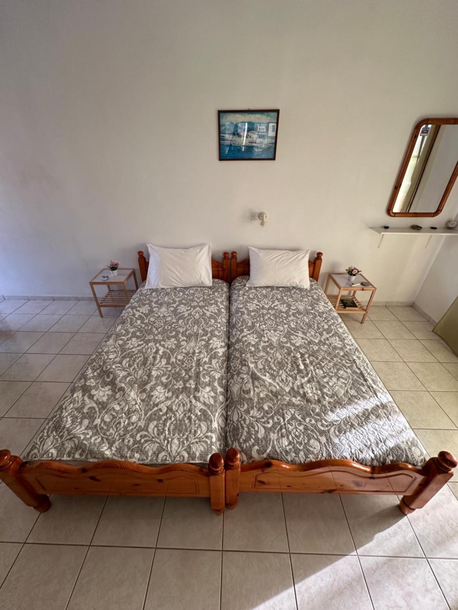 Joanna Rooms Skala Eresou Exterior photo