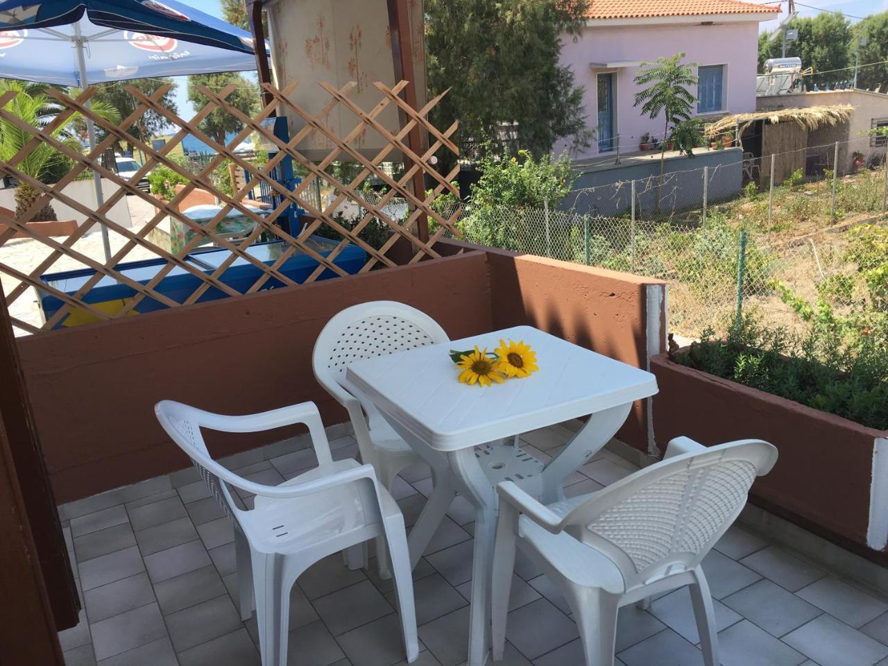 Joanna Rooms Skala Eresou Exterior photo
